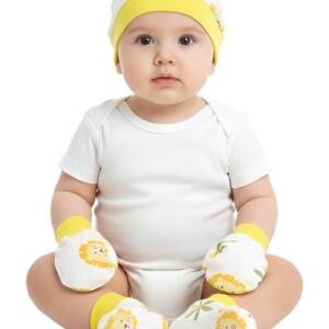 Lion and Trees Print Baby Hat, Mittens, and Booties Set