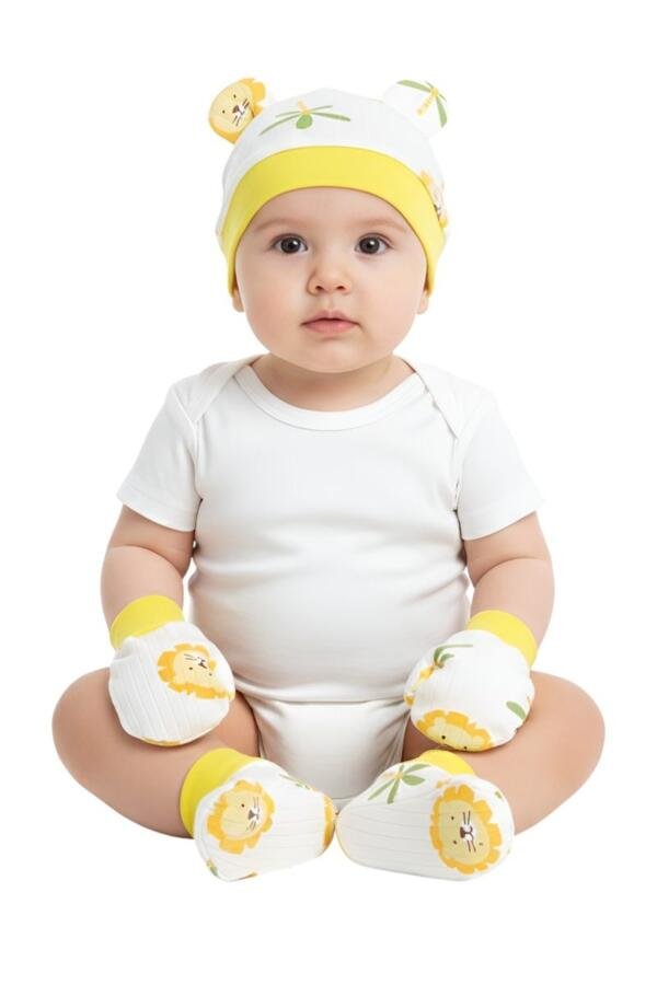 Lion and Trees Print Baby Hat, Mittens, and Booties Set